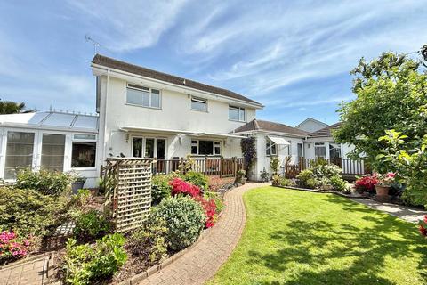 5 bedroom detached house for sale, Laurel Close, St. Leonards, Ringwood, Dorset, BH24