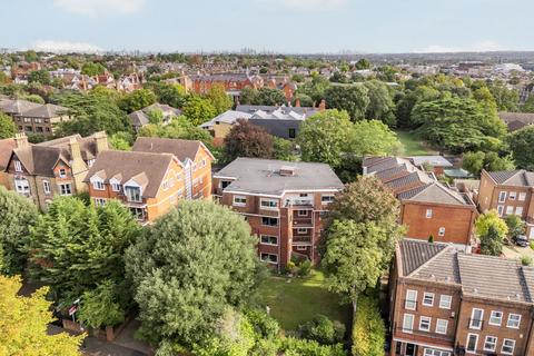 undefined, The Downs, London SW20