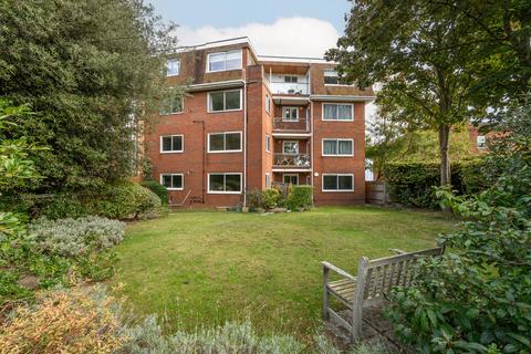 undefined, The Downs, London SW20