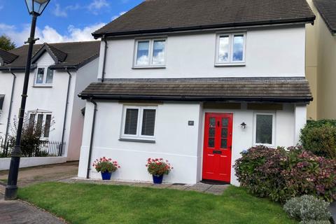 3 bedroom detached house for sale, Beechwood Drive, Camelford