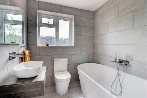 5 bedroom semi-detached house for sale, Marys Mead, Hazlemere HP15