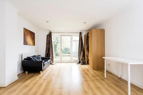 undefined, Hendon, London, NW4
