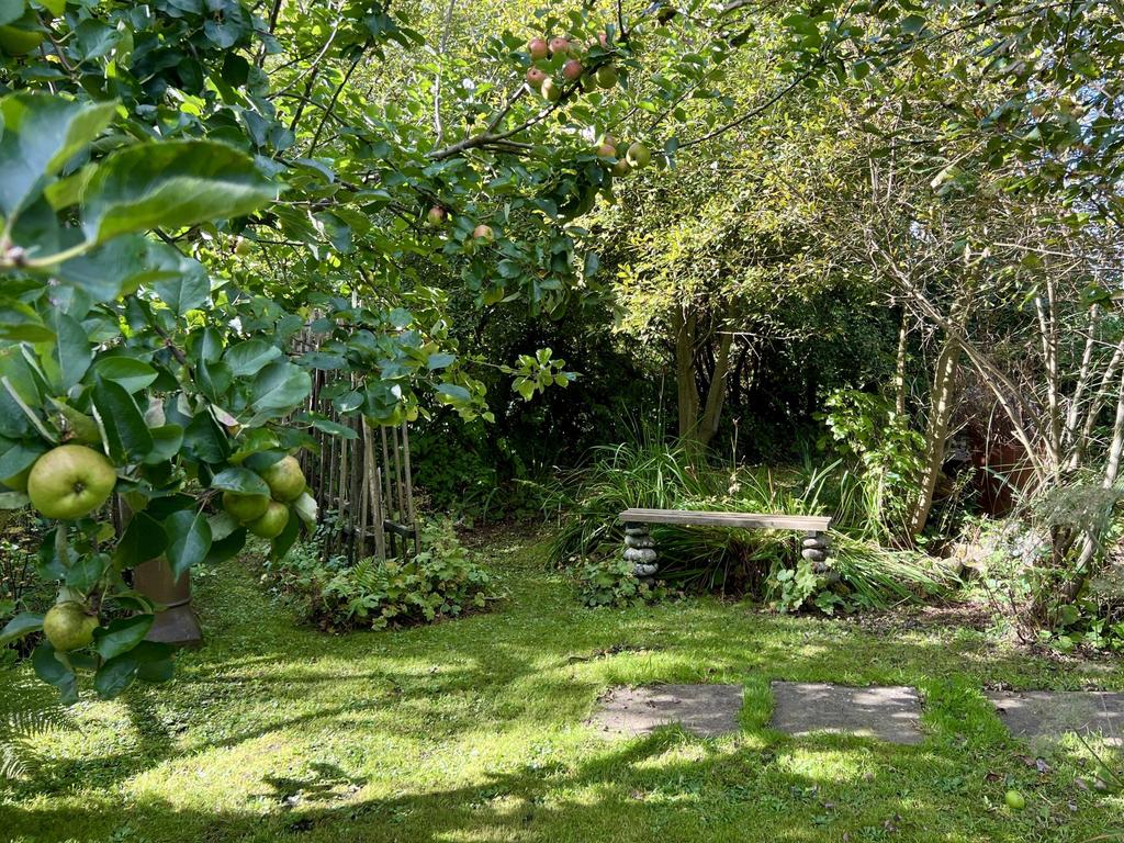 Apple Cottage, 16 Bladnoch - Williamson and Henry