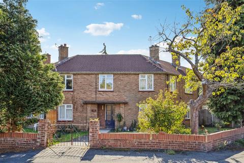 1 bedroom apartment for sale, Penn Drive, Denham Green