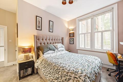 2 bedroom apartment for sale, Antrim Mansions, Antrim Road, London, NW3