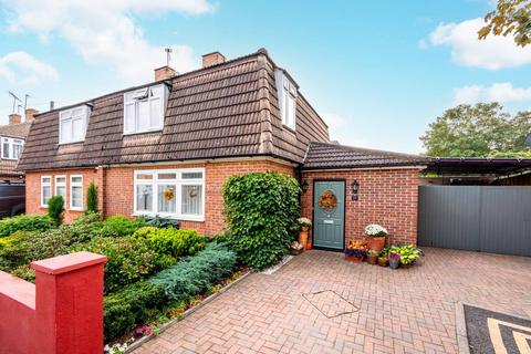 4 bedroom semi-detached house for sale, Latchmere Close, North Kingston, Richmond, TW10
