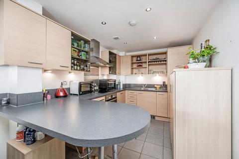 2 bedroom flat to rent, Nacovia House, Imperial Wharf SW6
