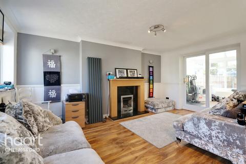 2 bedroom end of terrace house for sale, Shirebourn Vale, CHELMSFORD