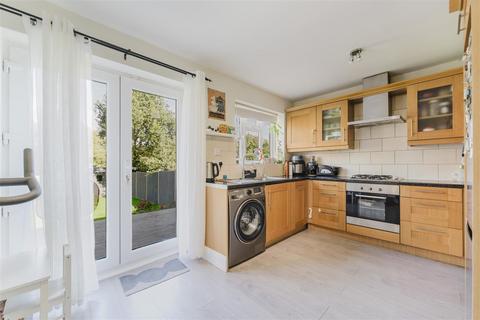 3 bedroom end of terrace house for sale, Bordars Road, London
