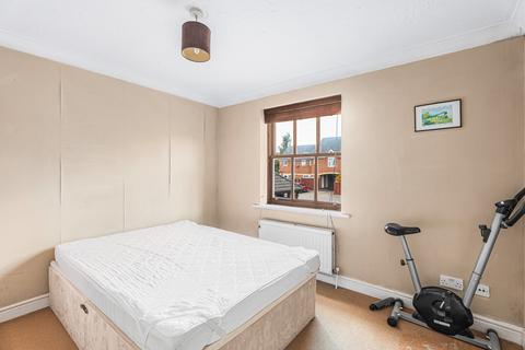 2 bedroom flat for sale, Henrys Grant, St Albans, AL1