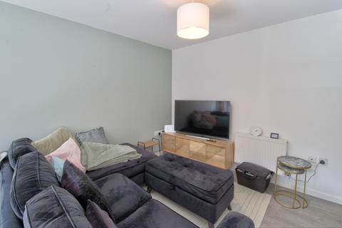 2 bedroom maisonette for sale, Alexandra Road, Harlow