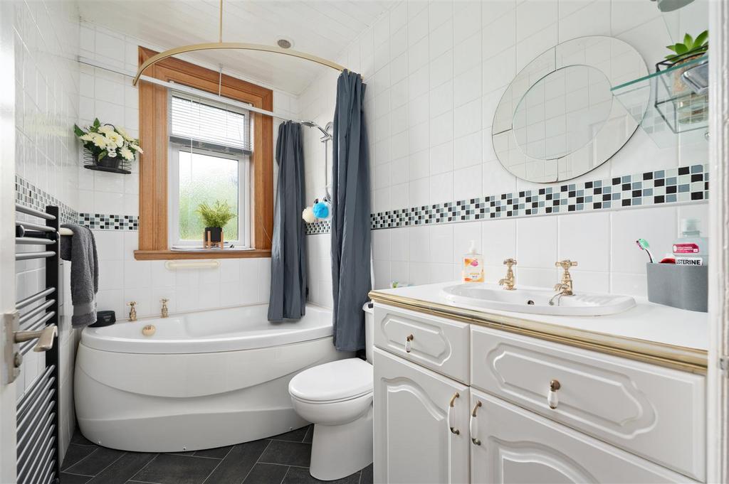 122 Arthur Street015.JPG