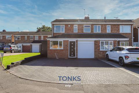2 Clay Drive, Birmingham, B32 1BE