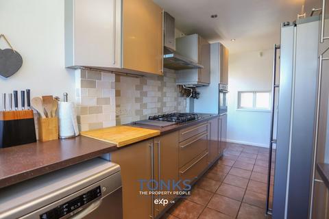 2 Clay Drive, Birmingham, B32 1BE