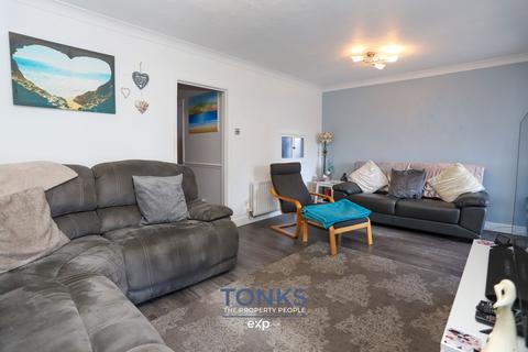 2 Clay Drive, Birmingham, B32 1BE