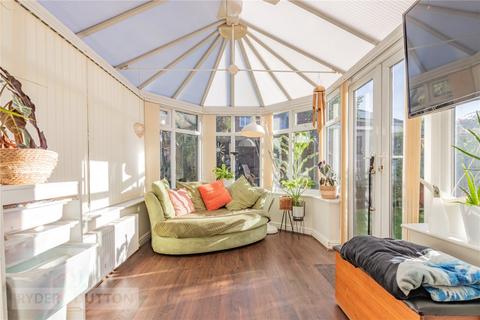 6 Ferguson Way, Oldham, OL4 2SX