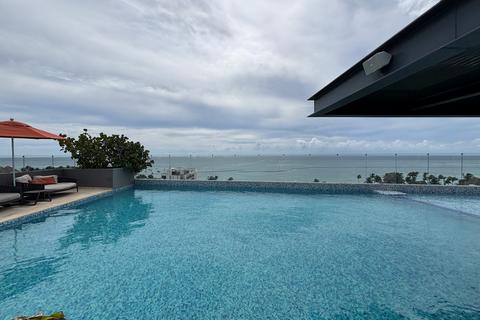 2 bedroom property, C. Flamingos