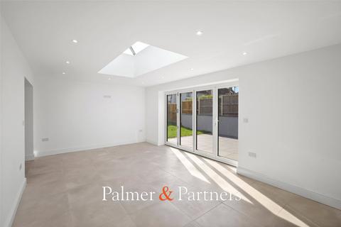 5 bedroom detached house for sale, Cedar Crescent, Lawford, Manningtree, Essex, CO11