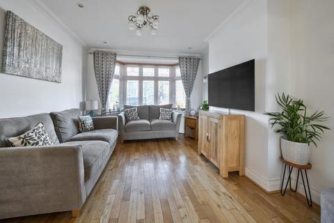 46 Boundaries Road, Feltham, TW13 5DT