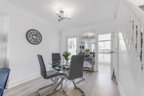 undefined, Brunswick Park Road, London, N11