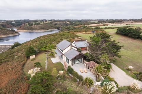 4 bedroom detached house for sale, Le Chemin des Monts de la Mare, St. Peter, Jersey