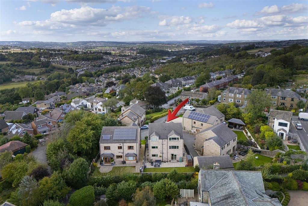 Bramleys Estate Agents - Acorn Croft - Fenay Bridg