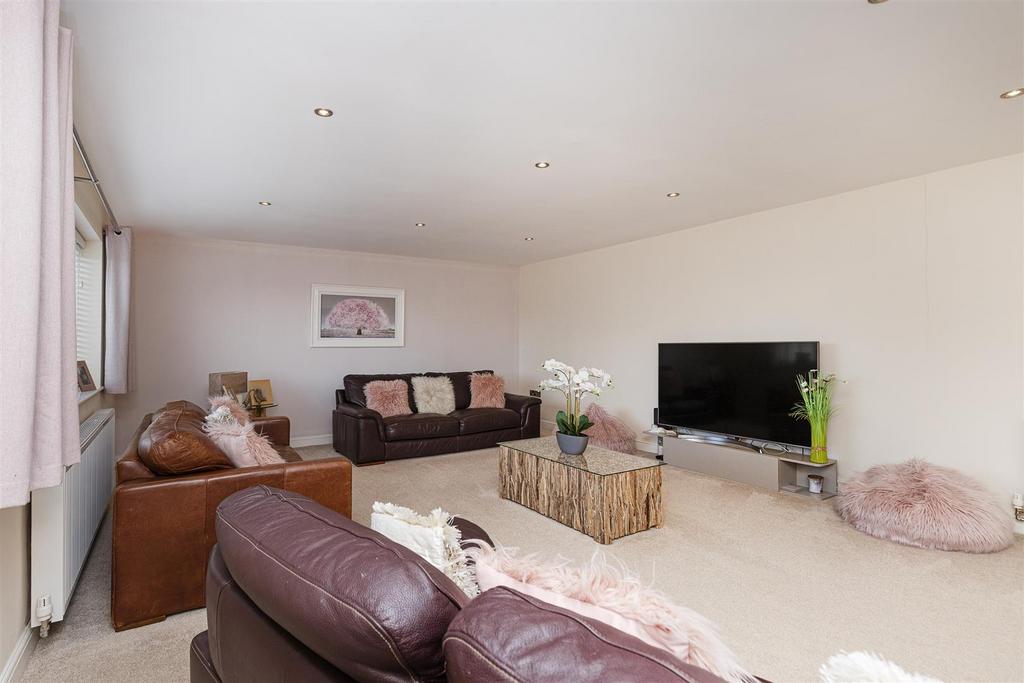 Bramleys Estate Agents - Acorn Croft - Fenay Bridg