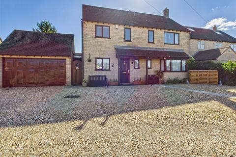 4 bedroom detached house for sale, Hidcote Close, Eastcombe, Stroud, Gloucestershire, GL6