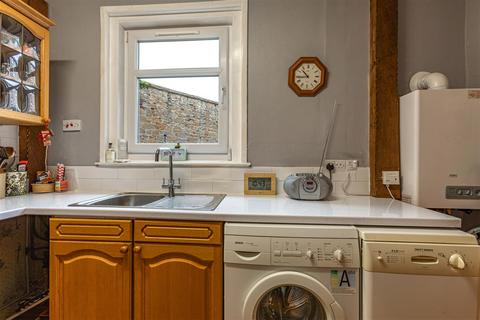 2 bedroom terraced house for sale, 16 Morow Gardens, Melrose