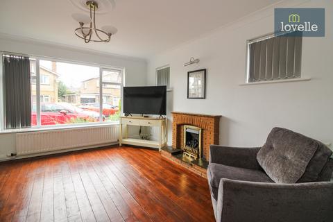 undefined, Elm Drive, Louth LN11
