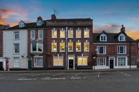 undefined, Edgar Street, Worcester City