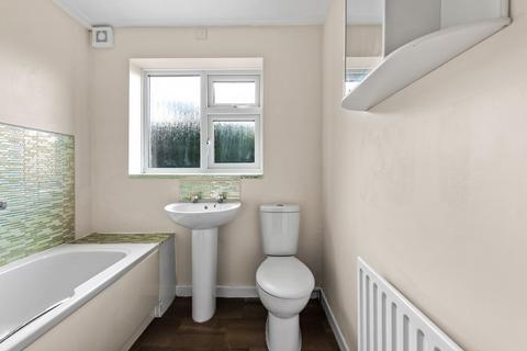 2 bedroom flat for sale, Queens Road, Skegness PE25