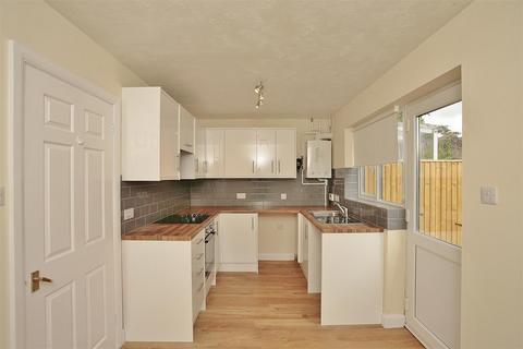 3 bedroom detached house to rent, Ypres Way, Abingdon