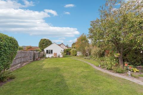 4 bedroom detached house for sale, Old Road, Barton-Le-Clay, MK45 4LB