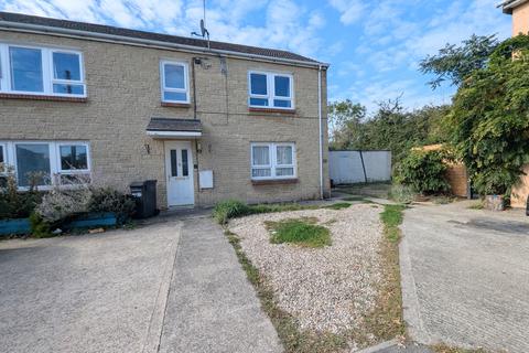 2 bedroom ground floor flat for sale, 57 Thurlocks, Tintinhull, Yeovil, Somerset BA22 8QE