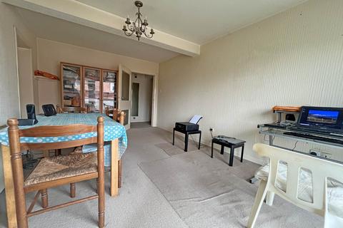 undefined, Old Orchard Road, Eastbourne, BN21 1DB