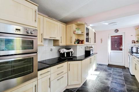 undefined, St Edmunds Close, Daventry NN11