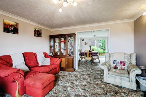 undefined, St Edmunds Close, Daventry NN11