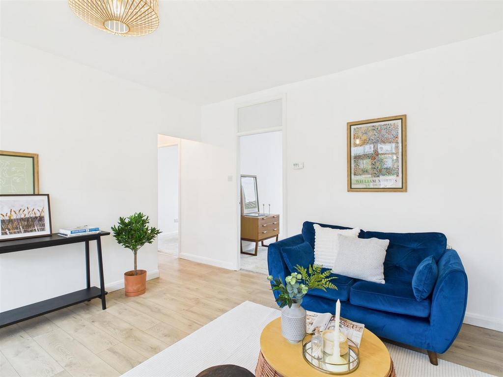 Living/Dining Room
