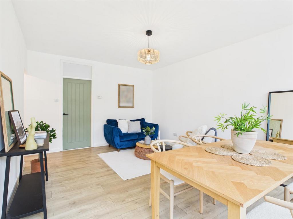 Living/Dining Room