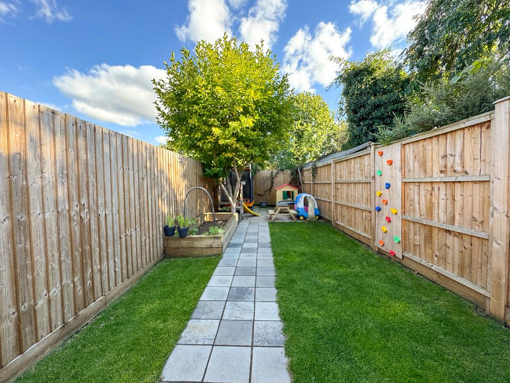 Garden (2)