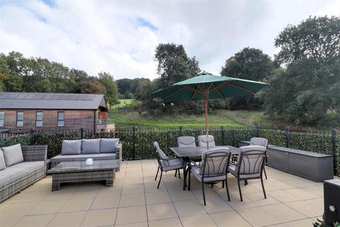 undefined, John Martin Gardens, Standish, Stonehouse