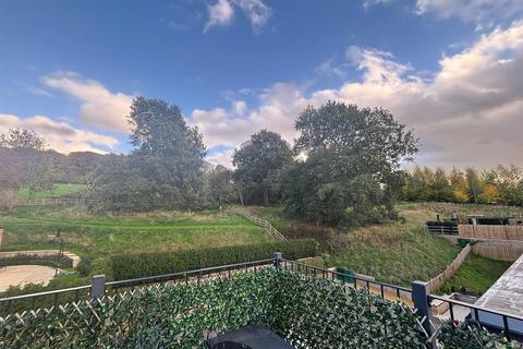 undefined, John Martin Gardens, Standish, Stonehouse