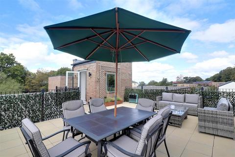 undefined, John Martin Gardens, Standish, Stonehouse