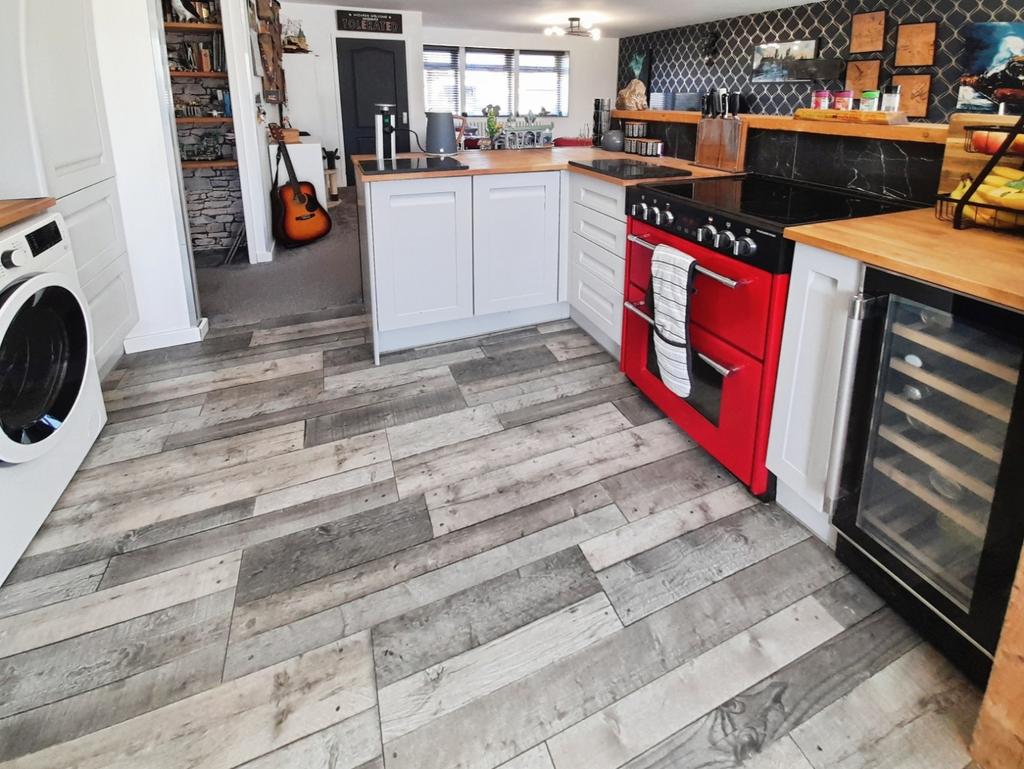 Pbox-kitchen-343370.jpg