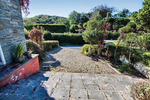 3 bedroom detached house for sale, Seaway, The Glen, Nr. Tenby
