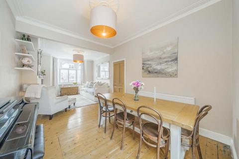 undefined, Natal Road, London SW16