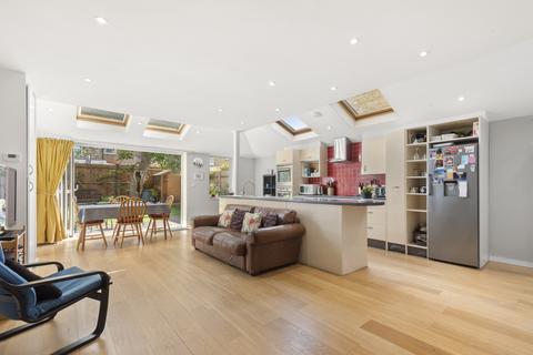 undefined, Cloudesdale Road, SW17