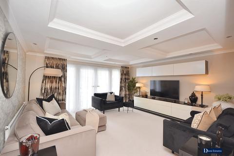 4 bedroom detached house for sale, Romney Chase, Emerson Park, Hornchurch, RM11