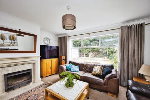 undefined, Harewood Crescent, Louth LN11